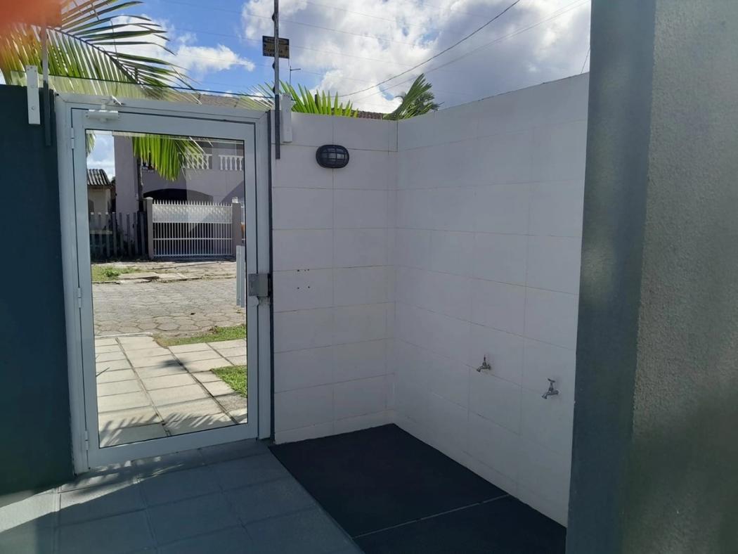 Casa à venda em Balneário Albatroz, Matinhos — Hub Urbana
