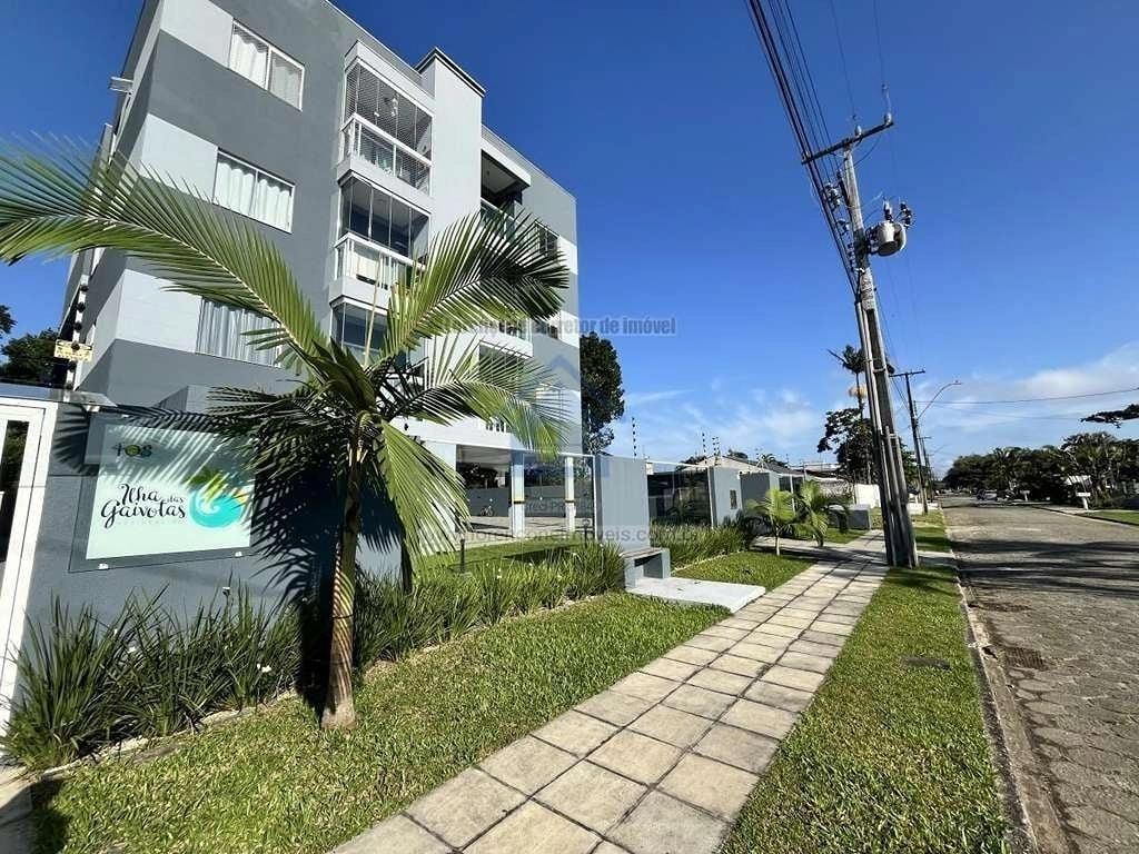 Casa à venda em Balneário Albatroz, Matinhos — Hub Urbana