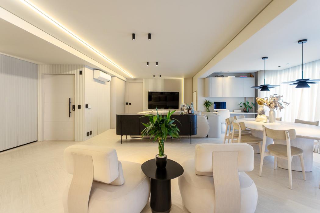 Apartamento em CURITIBA - PR, no bairro Juvevê - Referência AP0001-KAUX