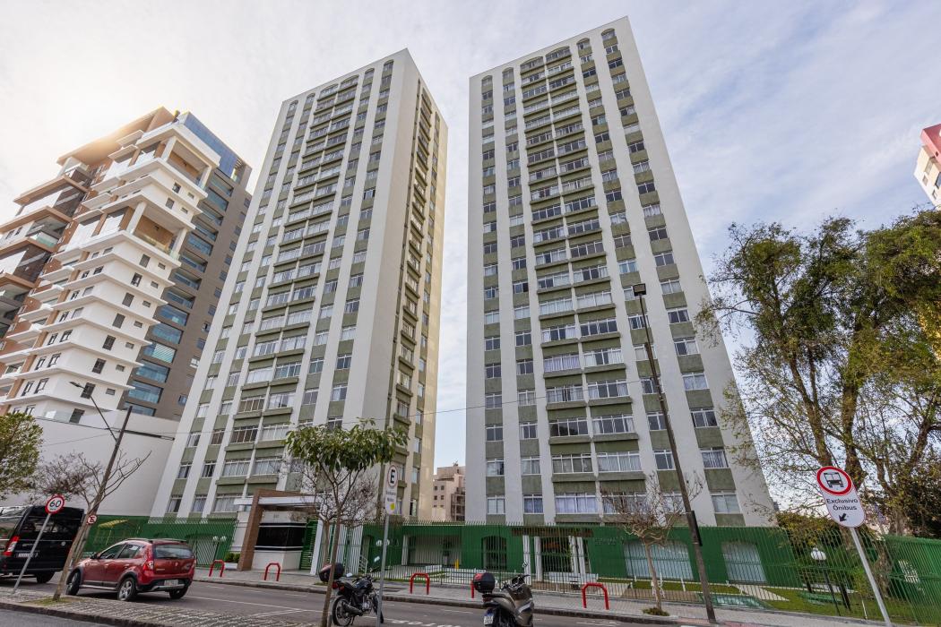 Apartamento à venda com 3 quartos, 123m² - Cabral,Curitiba 