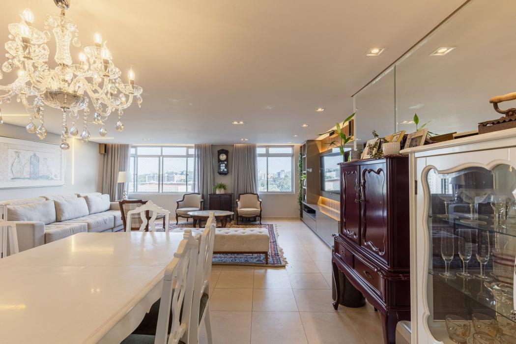  - Oportunidade no Cabral – 123m² | 3 quartos | 1 suíte | 1 vaga - Última Unidade 