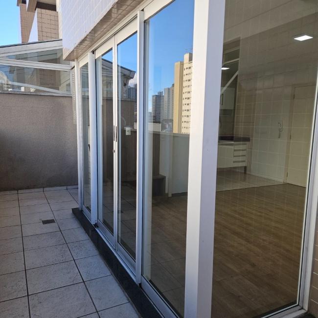 Apartamento à venda em Centro, Curitiba — Fava Imóveis