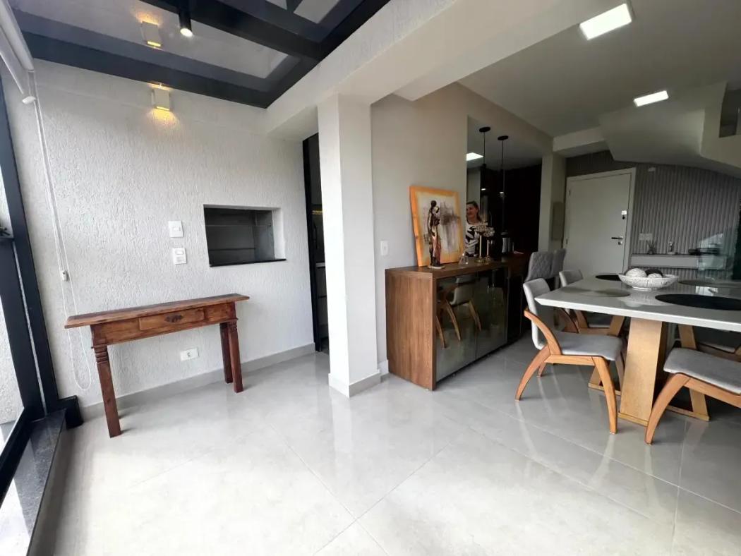Apartamento à venda em Vila Izabel, Curitiba — Hub Urbana