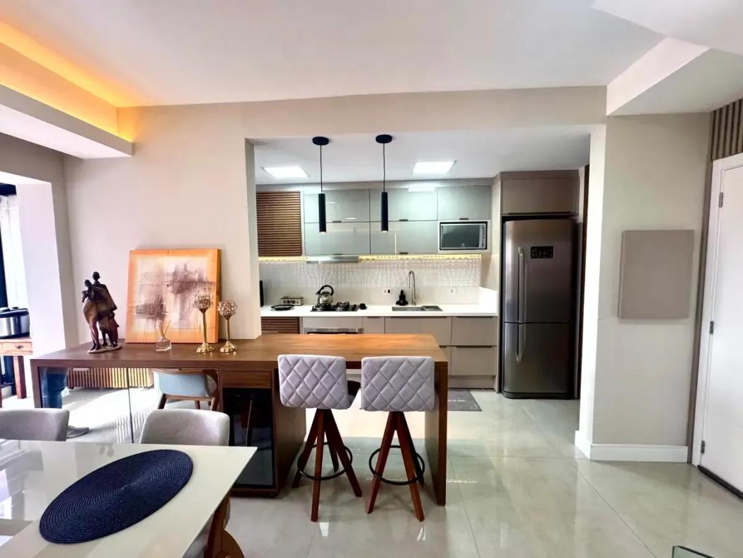 Apartamento à venda em Vila Izabel, Curitiba — Hub Urbana
