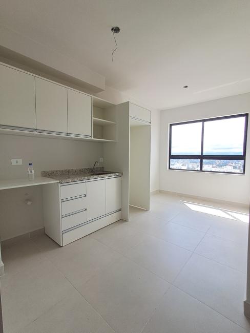 Apartamento em CURITIBA - PR, no bairro Portão - Referência AP00060-WBAR-WBAR