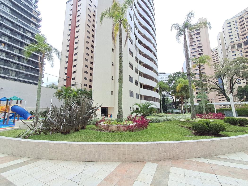 Apartamento para alugar em Água Verde, Curitiba — Hub Urbana