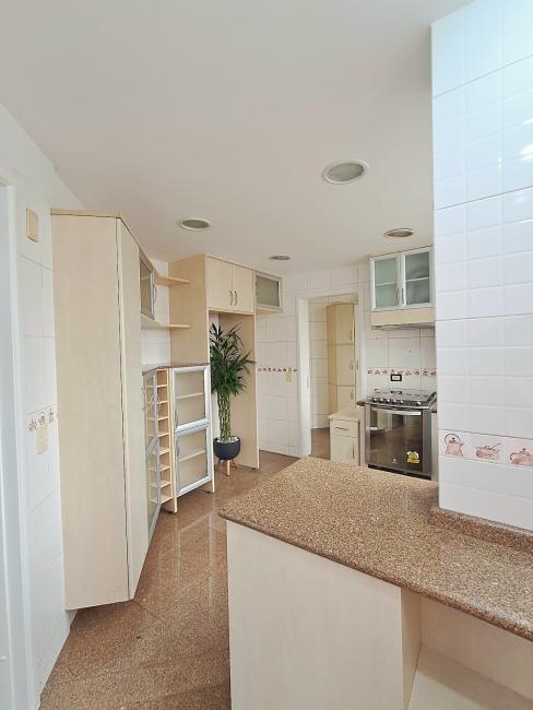 Apartamento para alugar em Água Verde, Curitiba — Hub Urbana