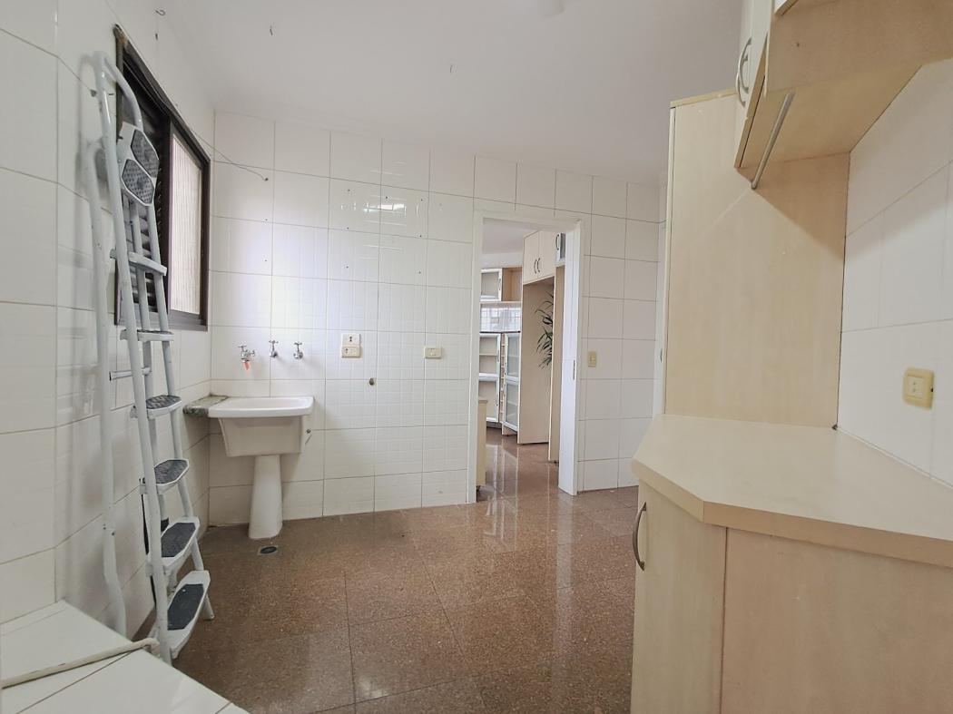 Apartamento para alugar em Água Verde, Curitiba — Hub Urbana
