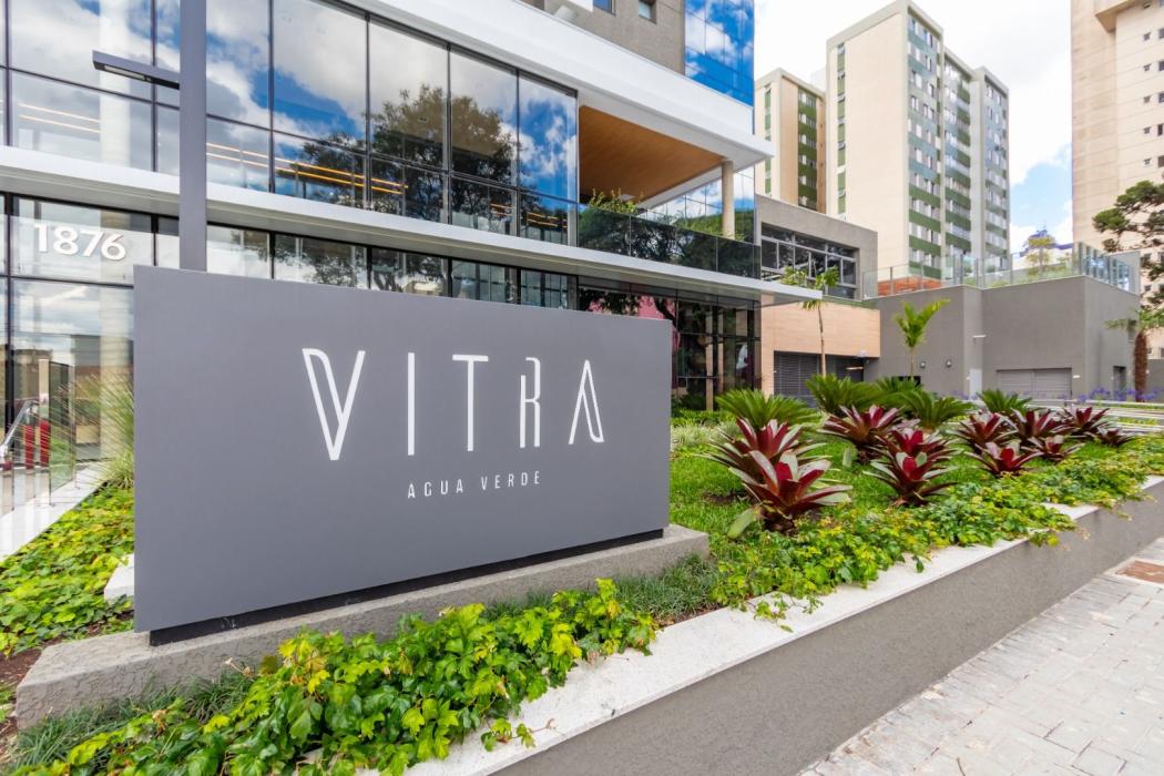 Apartamento em Curitiba - PR, no bairro Água Verde - Referência AP0009-MAI8