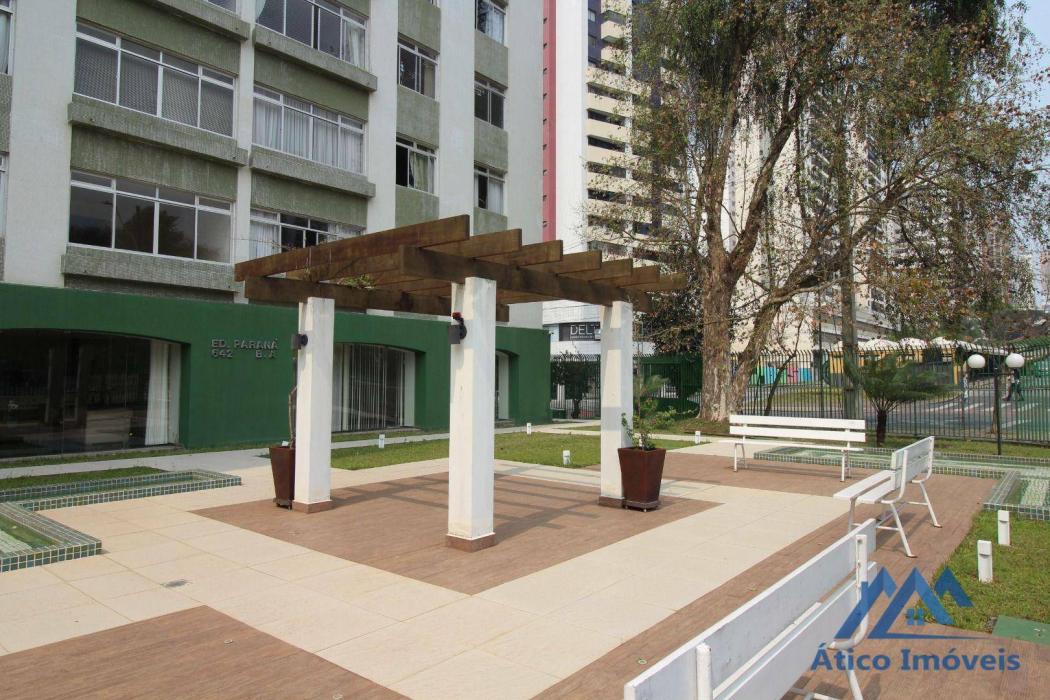 Apartamento em Curitiba - PR, no bairro Cabral - Referência AP0017-ATIC