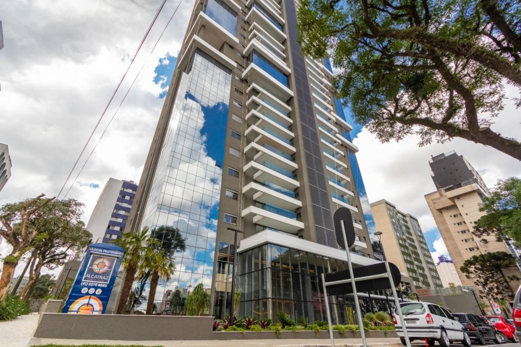 Apartamento com 3 dormitórios à venda, 138 m² por R$ 2.390.000,00 - Água Verde - Curitiba/PR