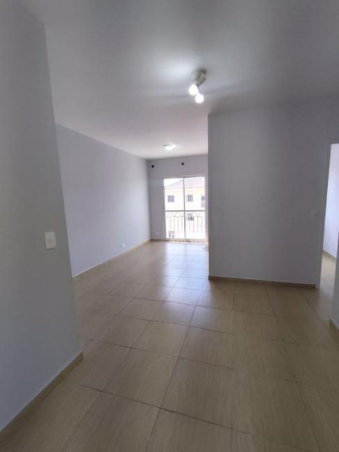  - Apartamento com 3 dormitórios para alugar, 60 m² por R$ 2.207,34 - Guatupê - São José dos Pinhais/PR