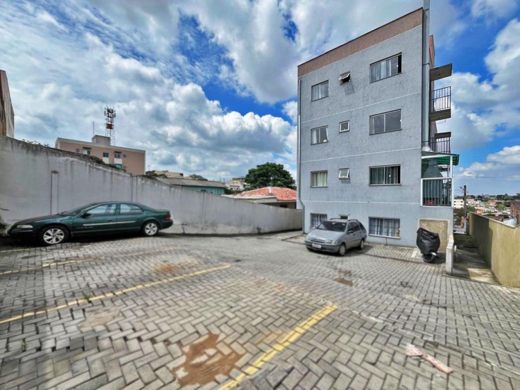 Apartamento em Colombo - PR, no bairro Campo Pequeno - Referência AP0026-GIMOB