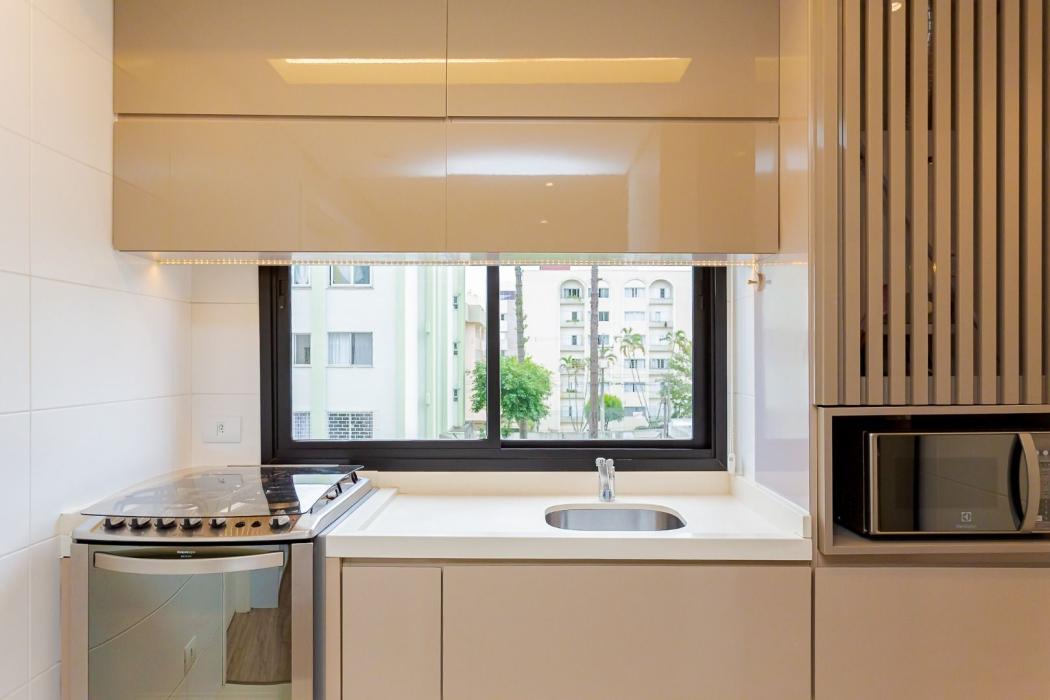 Apartamento em Curitiba - PR, no bairro Água Verde - Referência AP0026-SIRO
