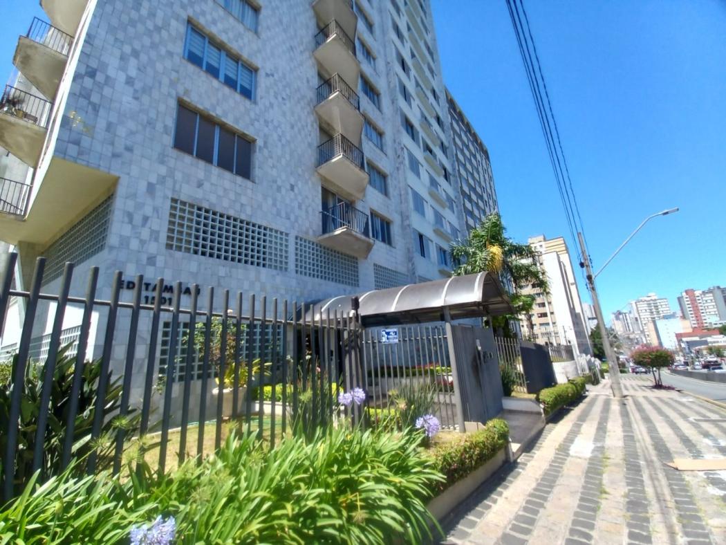 Apartamento em Curitiba - PR, no bairro Centro - Referência AP0029-RP3A