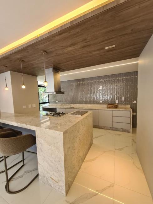 Apartamento à venda em Cristo Rei, Curitiba — Hub Urbana