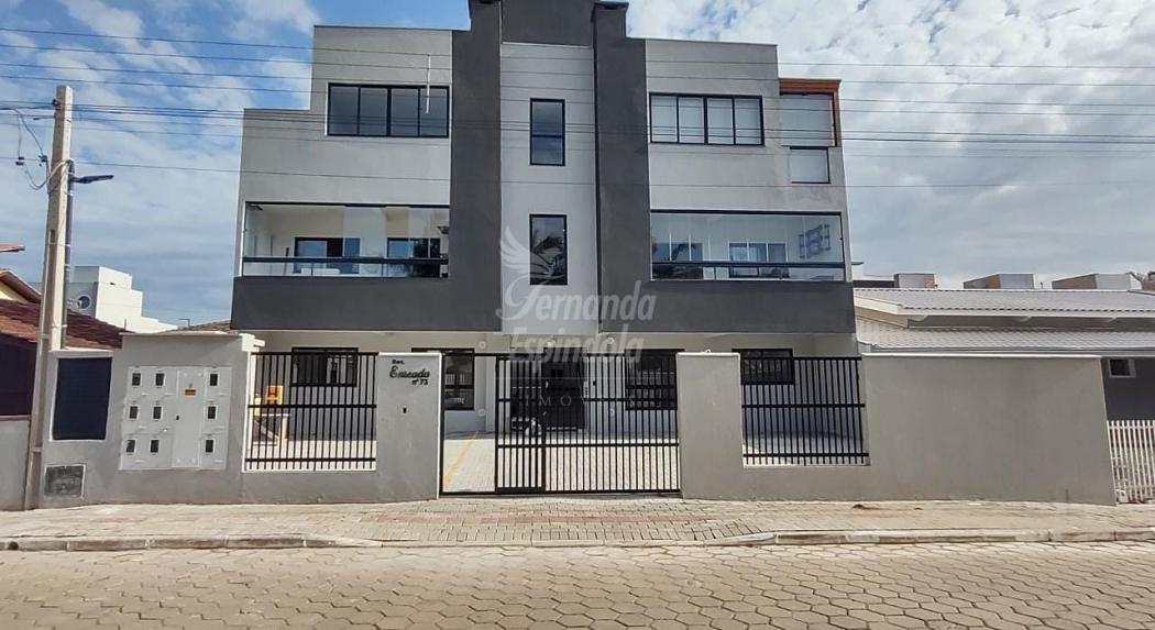 Apartamento com 2 dormitórios por R$ 649.000 - voa corretor