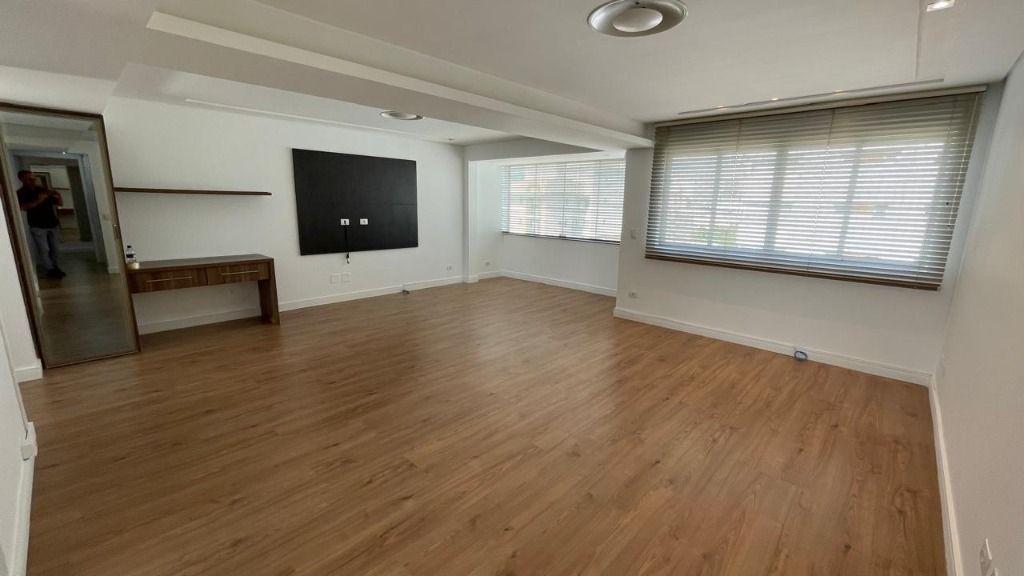 Apartamento, 3 quartos, 152 m² - Foto 4
