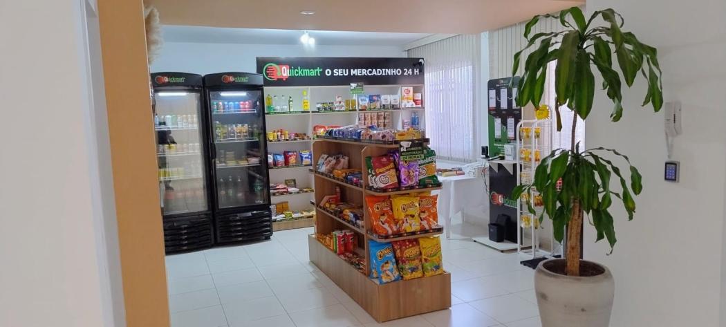 Apartamento em Curitiba - PR, no bairro Pinheirinho - Referência AP0040-TREV