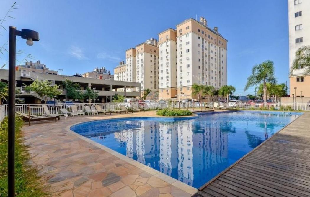Apartamento em Curitiba - PR, no bairro Guaíra - Referência AP0043-LU0E