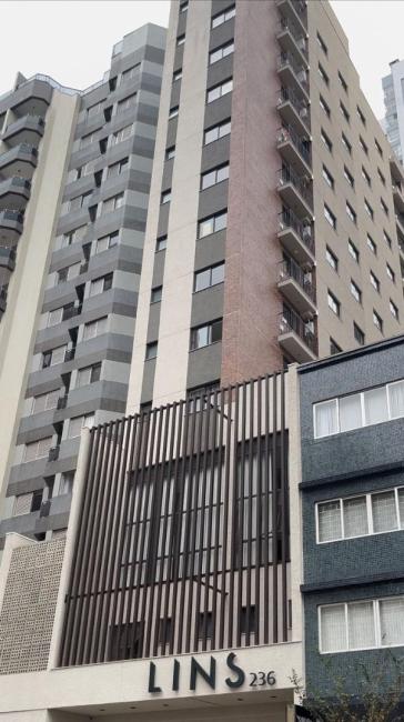 Apartamento em Curitiba - PR, no bairro Centro - Referência AP0052-LU0E
