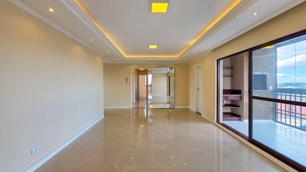 Apartamento Moderno e Espaçoso no Novo Mundo - A 500m do Shopping Palladium! - voa corretor