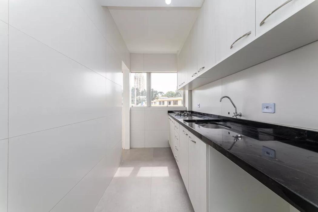  - Apartamento 1 quarto, AU: 46,50m², Ed José Conrado Riedel, Centro Cívico, Curitiba/PR