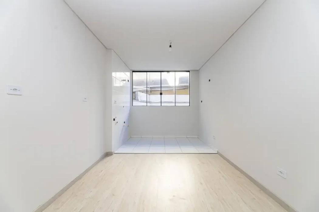  - Apartamento 1 quarto, 1 vaga de garagem no Ed Porto Príncipe, Juvevê, Curitiba/PR