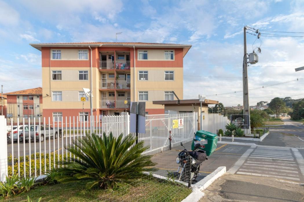 Apartamento em Curitiba - PR, no bairro Campo de Santana - Referência AP0073-ARBQ