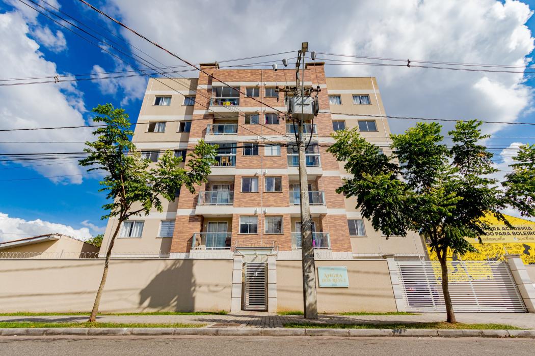 Apartamento em SÃO JOSÉ DOS PINHAIS - PR, no bairro Cidade Jardim - Referência AP0078-SCB