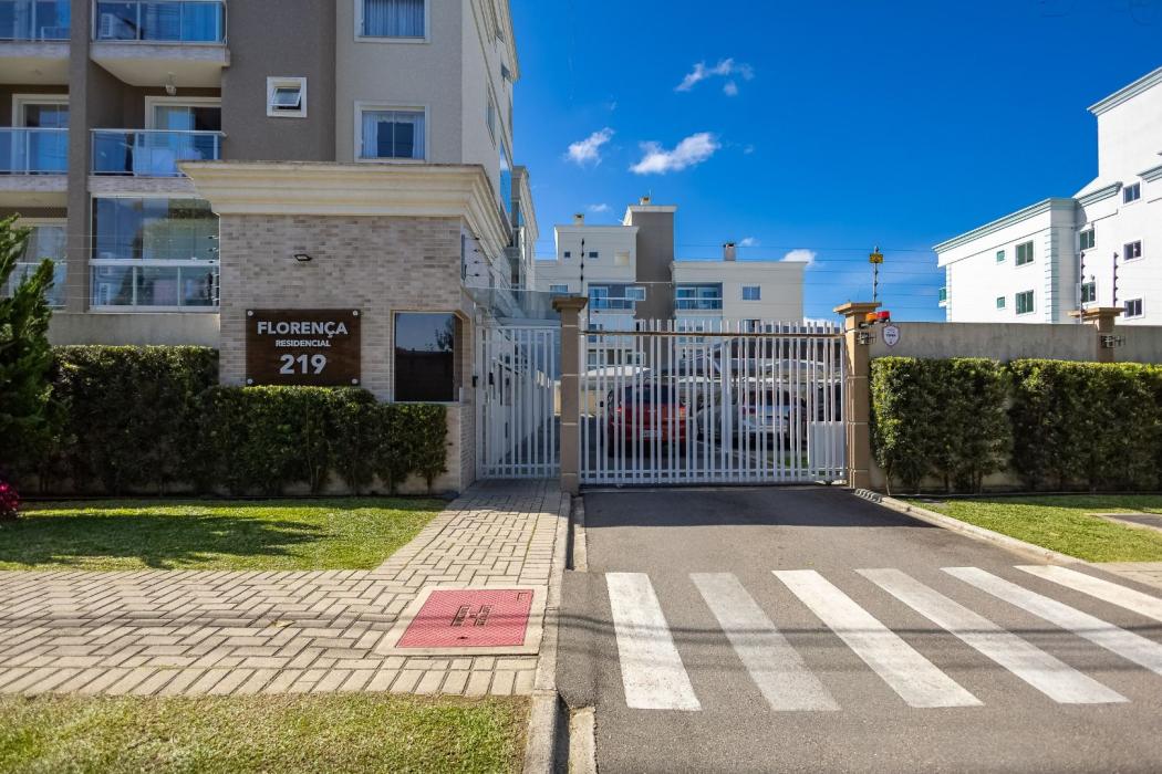 Apartamento em Curitiba - PR, no bairro Xaxim - Referência AP0093-ARBQ