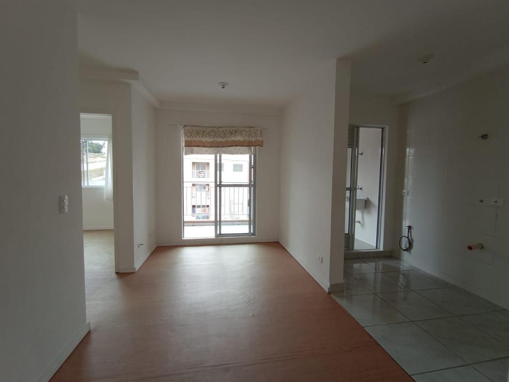 Apartamento em Campo Largo - PR, no bairro Cristo Rei - Referência AP0101-ARBQ