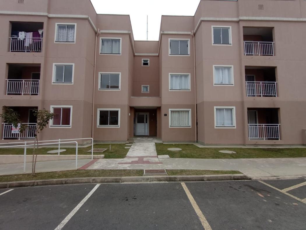 Apartamento em Campo Largo - PR, no bairro Cristo Rei - Referência AP0101-ARBQ