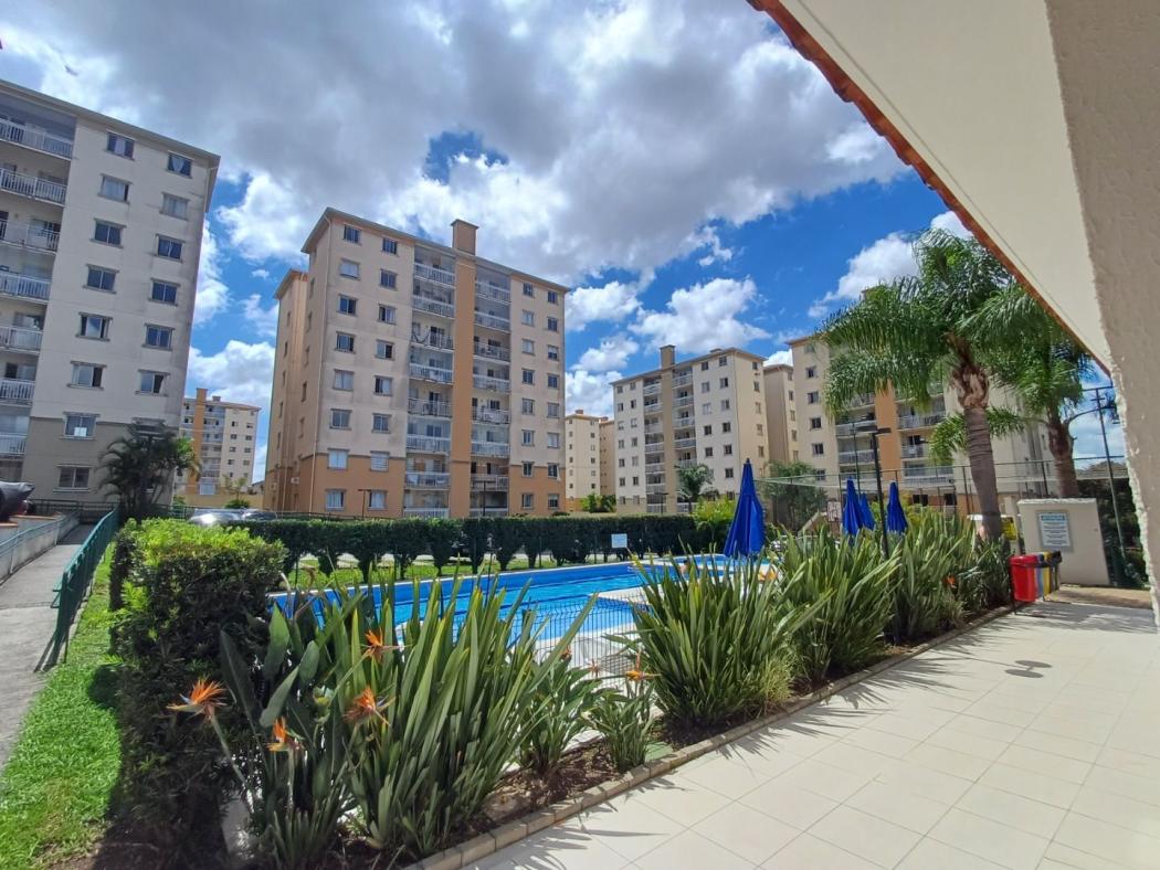 Apartamento em Curitiba - PR, no bairro Capão Raso - Referência AP0106-RP3A