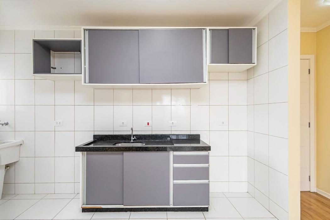 Apartamento em Curitiba - PR, no bairro Santa Cândida - Referência AP0112-LIPD