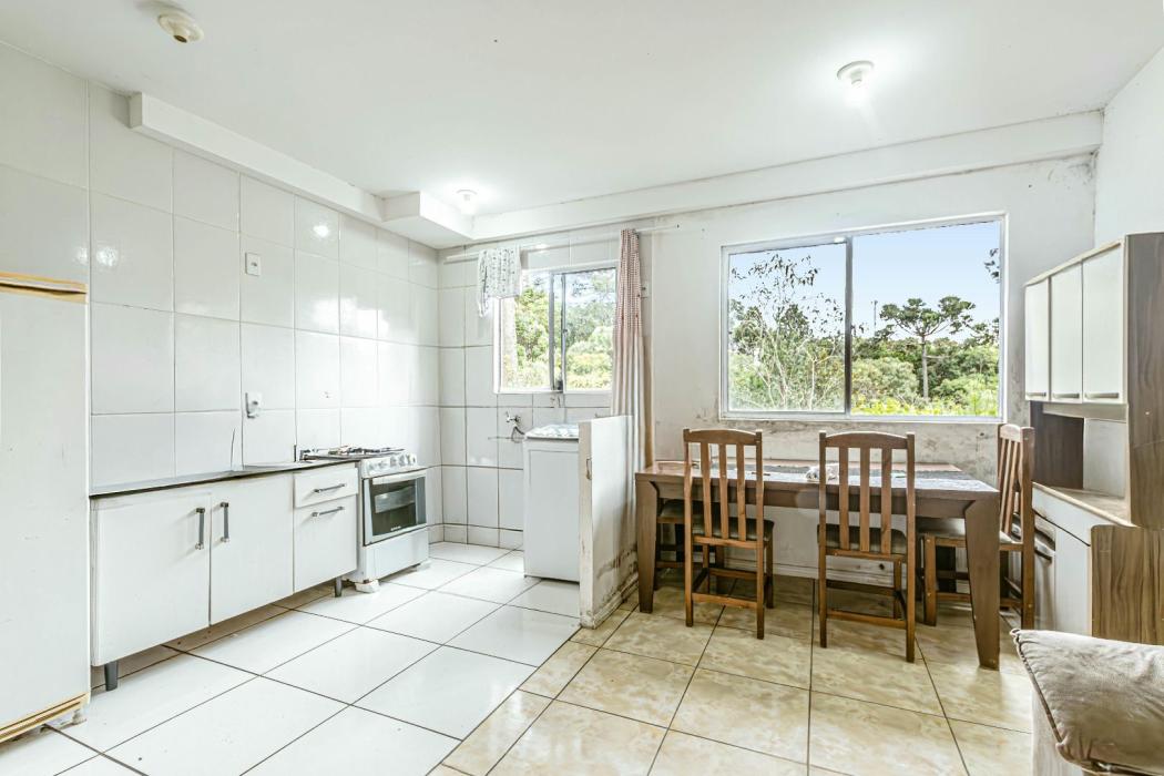 Apartamento em Campo Largo - PR, no bairro Jardim Iruama - Referência AP0114-LACJ