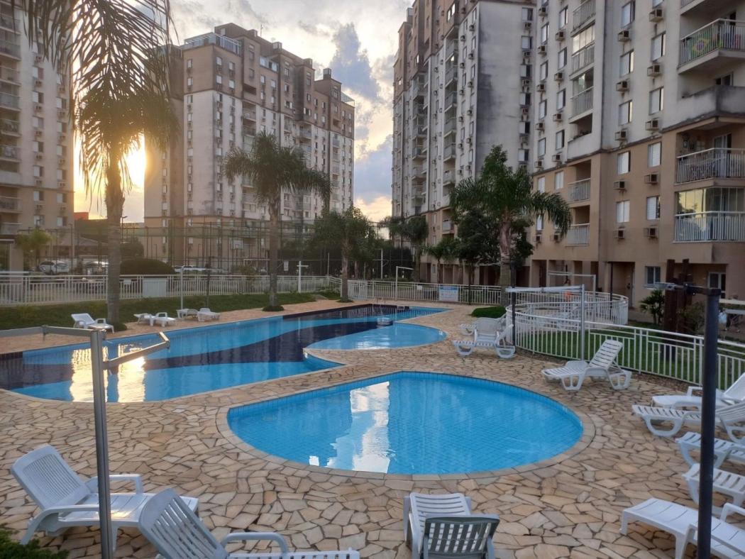 Apartamento à venda com 2 quartos, 55m² - Xaxim,Curitiba 