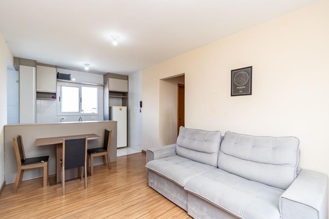 Apartamento em Pinhais - PR, no bairro Maria Antonieta - Referência AP0118-LIPD