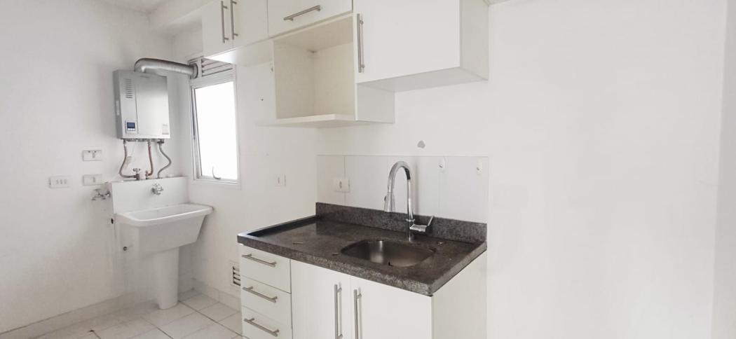 Apartamento à venda em Capão Raso, Curitiba — Hub Urbana