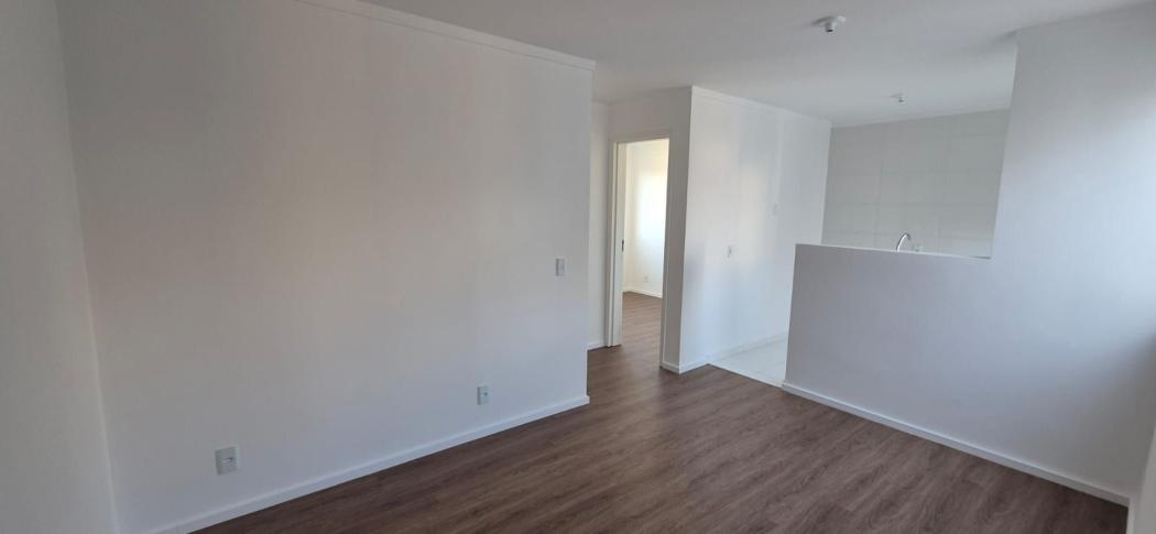 Apartamento em Campo Largo - PR, no bairro Ouro Verde - Referência AP0128-LIPD