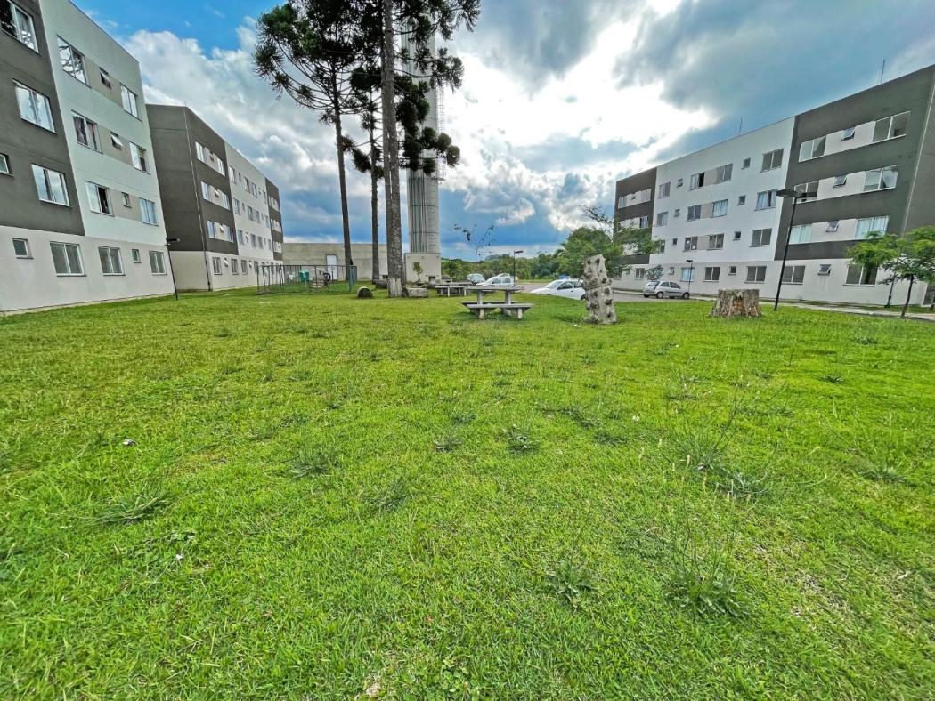 Apartamento à venda em Jardim Itaqui, Campo Largo — Fava Imóveis