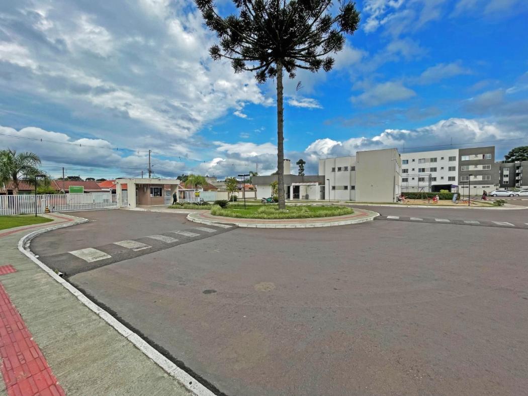 Apartamento à venda em Jardim Itaqui, Campo Largo — Fava Imóveis