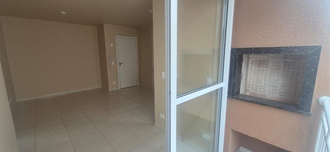 Lindo Ap com sacada e churrasqueira - voa corretor