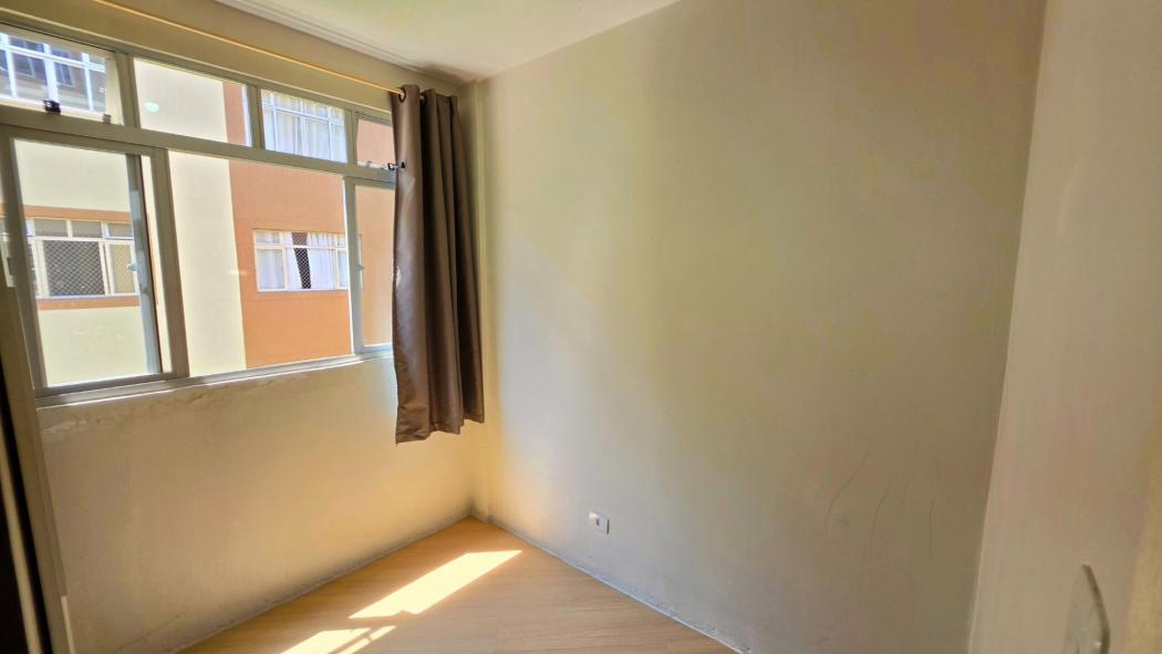 Apartamento à venda em Boqueirão, Curitiba — Fava Imóveis