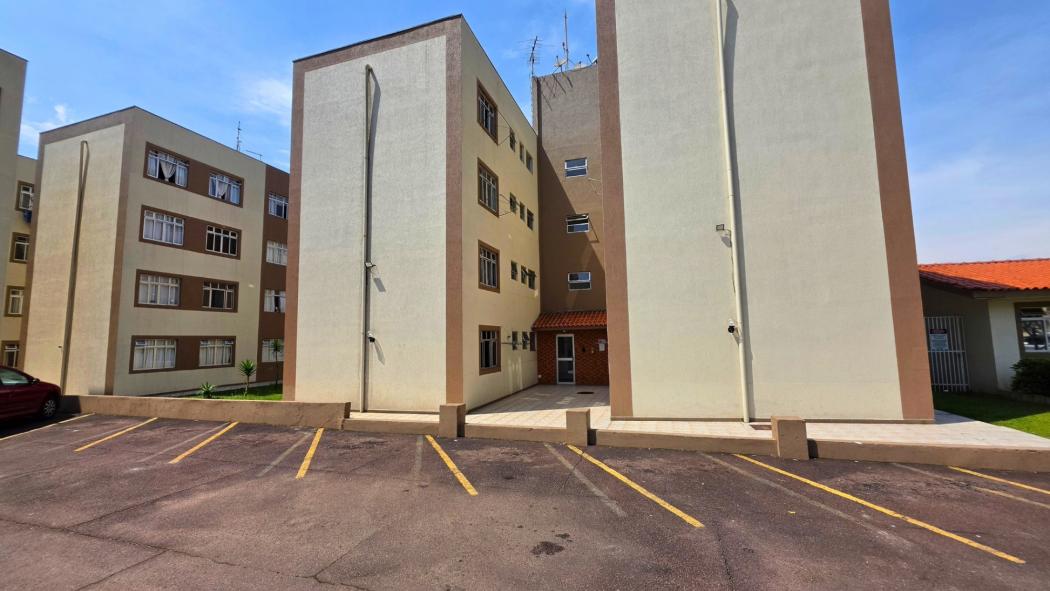Apartamento à venda em Boqueirão, Curitiba — Fava Imóveis