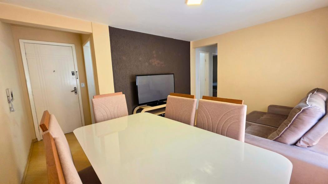 Apartamento à venda em Boqueirão, Curitiba — Fava Imóveis