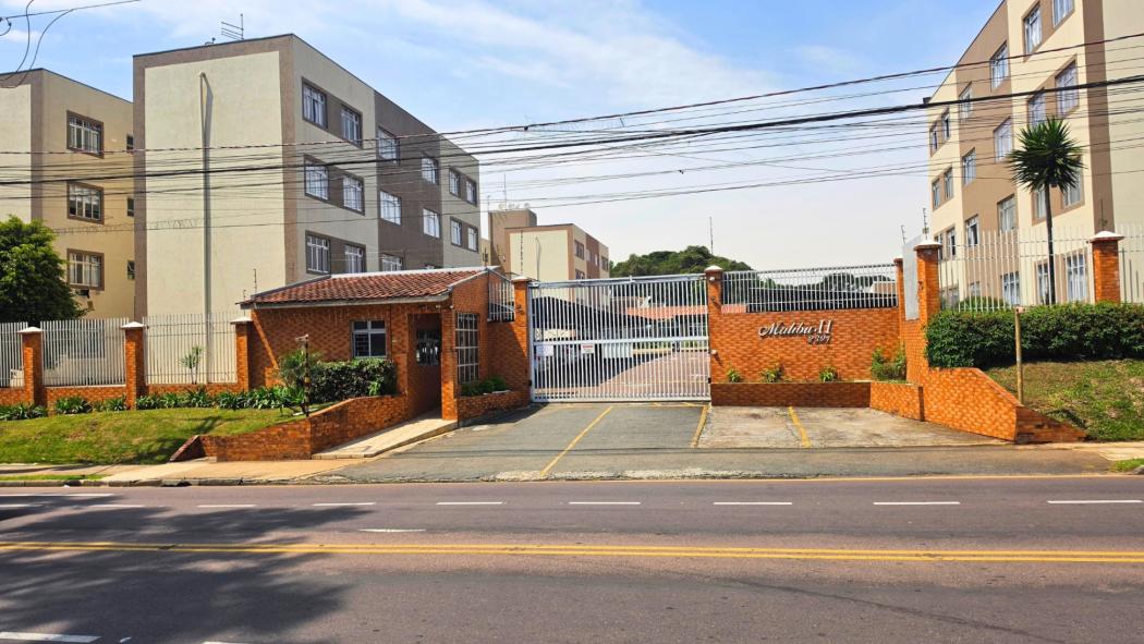 Apartamento à venda em Boqueirão, Curitiba — Fava Imóveis
