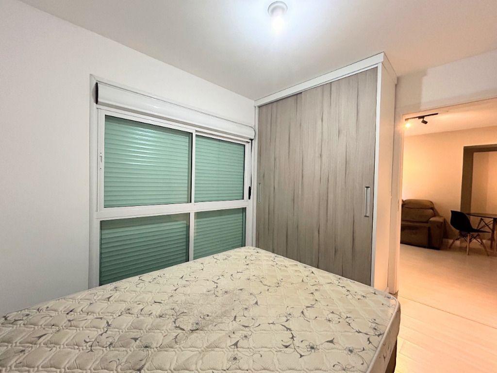  - Apartamento com 1 dormitório à venda, 39 m² por R$ 380.000,00 - Centro - Curitiba/PR