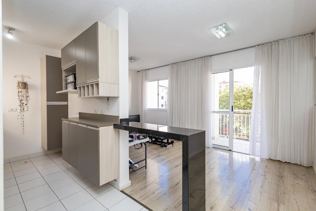 Apartamento em COLOMBO - PR, no bairro Atuba - Referência AP0227-LUMI