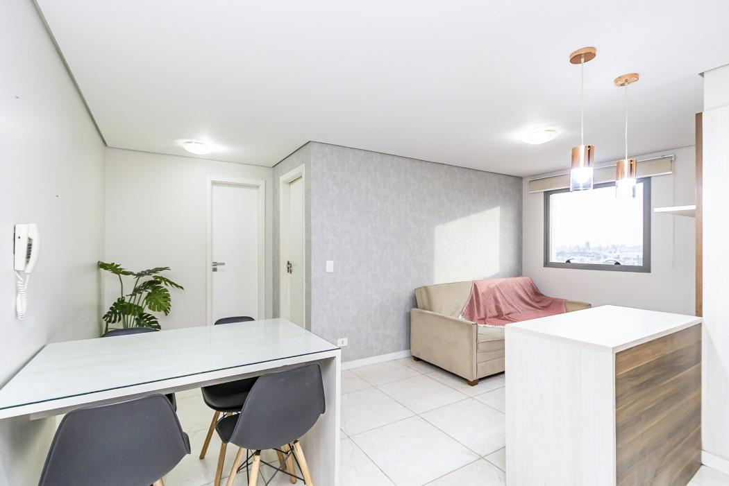 Apartamento mobiliado de um quarto à venda no bairro Rebouças em Curitiba/PR - voa corretor